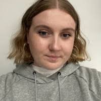 Leslie Fulcher's Instagram, Twitter & Facebook