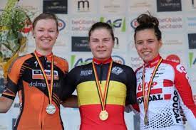 Het nieuwsblad het nieuwsblad zoekt het beste café van vlaanderen: Lotte Kopecky Snelt Naar Titel Op Bk Tijdrijden Ik Was Eig Het Nieuwsblad Mobile