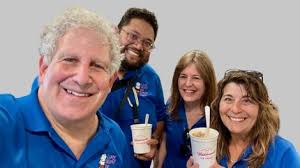 15 Years, Countless Cones: Hofstra Alumnus's Long Island Ice Cream Tours  Hits Milestone