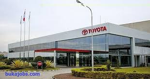 Toyota boshoku group melalui anak perusahaanya toyota boshoku asia (tbas) dan afiliasinya mempekerjakan lebih dari 11.000 anggota tim di purwosari pasuruan, surabaya jawa timur. Lowongan Kerja Pt Toyota Motor Manufacturing Indonesia 2019 Bukajobs Com
