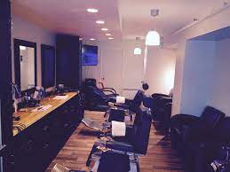 Voir plus d'idées sur le thème salon de barbier, salon de coiffure, coiffeurs pour homme. Salon De Barbier Luxe Home Facebook