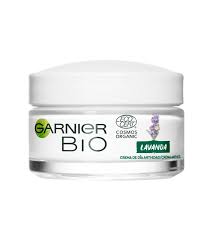 Las ventas de productos para blanquear la piel en todo el mundo crecieron de $ 40 mil millones a $ 43 mil millones en 2008. Fotos Las Diez Mejores Cremas Hidratantes De Cara Bio Certificadas Organicas Mujer Hoy
