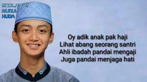 List download lagu mp3 hai adek berjilbab biru (5:73 min), last update apr 2021. Gus Azmi Adek Berjilbab Ungu Versi Sholawat Lirik Video Youtube