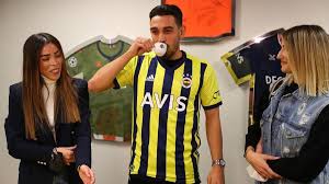 Kahve fincan takımı modelleri size özel indirimli fiyatlarla morhipo'da! Irfan Can Kahveci Gondermesi Galatasaray Basaksehir Maci Sonrasi Paylasimda Gollerin Yanina Kahve Emojisi Koydu