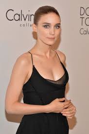 Rooney mara and joaquin phoenix have stepped into their biggest roles to date: Rooney Mara Archives