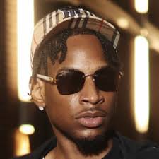 Stream BodyBagB music