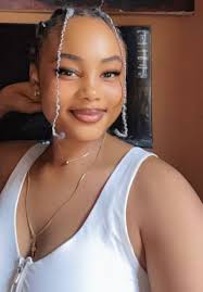 What About This Lady Mom? 💕