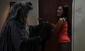 Adam, in order to learn more about the place and its ghostly connection, decides to keep the supernatural stories around the house a secret but the secret reveals itself as melati`s dead spirit. 8 Cerita Hantu Di Asrama Kalau Penakut Jangan Baca