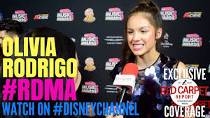 The official vk feed for the radio disney music awards! Olivia Rodrigo Interviewed At The 2018 Radio Disney Music Awards Rdmas Redcarpet Youtube