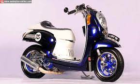 Motor honda scoopy modif yang menanggalkan tampilan aslinya tetap bisa dilakukan oleh para modifikator, yang biasanya juga melihat dari fungsi motor itu sendiri. Modifikasi Honda Scoopy 2014 Cafe Racer Modifikasi Honda S Flickr