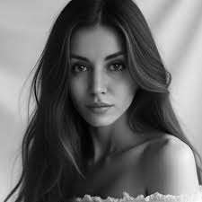 shrinking · 215K threads