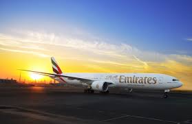 Women pilots fly emirates skycargo boeing 777 freighter to 4 continents | international women's. Emirates Nimmt Die Letzte Boeing 777 300er In Empfang Osterreichische Verkehrszeitung