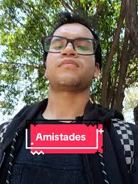 Omar Baza Hernandez (@bazapeculiar)