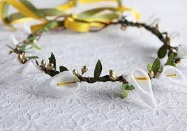 Calla Lily Crown Girls Floral Crown Bridal Halo By Noviabellats Flower Girl Halo Floral Crown Bridal Halo