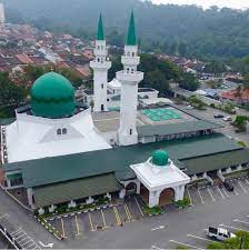 Masjid ini mungkin berusia lebih 30 tahun dan. Masjid At Taqwa Ttdi Home Facebook