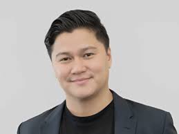 At the helm of a corporate giant: Carl Cruz takes command of Globe Telecom