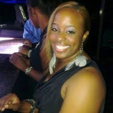 Shana Taylor's Instagram, Twitter & Facebook