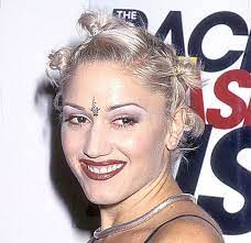 15 90s Beauty Trends You Forgot About 90s Hairstyles 90s Grunge Hair Hair Clips 90s