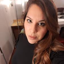 First photo shoot after pregnancy! 😱 Not gonna lie, this one was hard!  Trying to breast feed and work around Santiago's schedule! Couldn't think  of better hands to be in than my