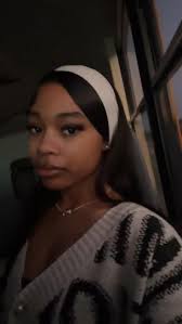 Layla Palmer (SimplyLayla77)