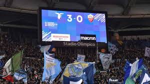 Che, è bene ricordarlo, si giocherà in casa della lazio, dunque gli sfottò sulla vicenda sono ampiamente preventivabili. Lazio Roma La Festa Dei Tifosi Biancocelesti A Ponte Milvio Video