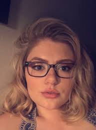 Emily Brainard (@22EmilyMarie)