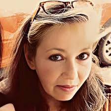 Amazon.com: Witchwood: The Carolina Files Book One: 9798741447963:  Blackmore, Willa: Books