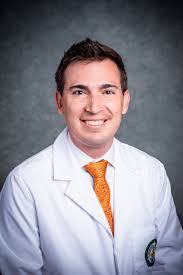 Justin Cox's Instagram, Twitter & Facebook