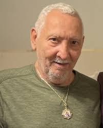 Eddie Dietz's Instagram, Twitter & Facebook