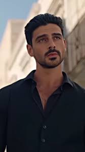 Possessiveness of Massimo for Laura.. perfect for this  🔥🔥🔥🔥🔥💣💣💣💥🥵🤤🥰😍🤩🫀💞💕💓💗🤟💖💖✅✅