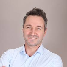 FlyLOT and discover the colours of the sky! ✈🍂🍁 © A.  Podkaminer-Lewandowska