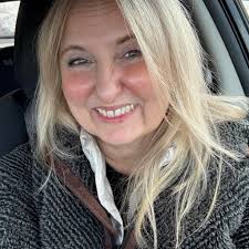 Just had a proud Dull Dad moment. My daughter, who is at university, just  sent me a two minute video of her typing statistics into a spreadsheet then  applying different analytical algorithms