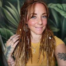 Bleaching and dying hair to achieve ginger color?