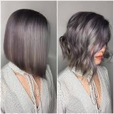 Carre Plongeant Court Et Carre Plongeant Mi Long Quelle Version Adopter Coupe De Cheveux Moyen Coiffures Coupes De Cheveux Coupe De Cheveux Le carré plongeant long est très tendance, il se porte souvent avec une raie située au milieu de la chevelure et ce sont les adolescentes qui veulent à tous prix cette coupe qui ressemble à leurs idoles. coiffures coupes de cheveux coupe