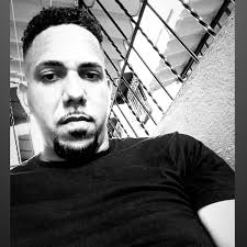 Luis Suriel (@LuisSuriel14)