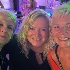 Hope my weather app is not right 🙄 we land