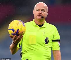 Stop rewarding players when they look for penalties / free kicks. Referee Lee Mason Stood Down By The Premier League After Var Errors News Chant Uk