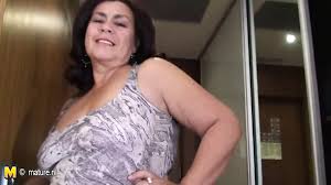 Karen Kougar-Sexy cougar Karen Fisher will get the happy ending treatment from her masseuse