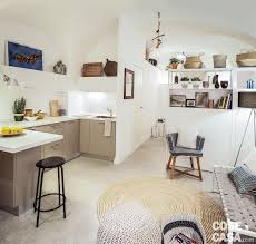 La casa di 25 mq è stata riprogettata in chiave moderna, ricavando spazi comodi e funzionali pur nello stesso ambiente. Monolocale Ristrutturato 30 Mq Piu Luminosi Al Piano Terra Cose Di Casa