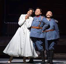 2 hours, 35 minutes (1 intermission) tenor javier camarena and soprano pretty yende team up for a feast of bel canto vocal this a live hd broadcast from the metropolitan opera house in nyc. A Winning Cast Brings Vibrant Life Emotional Depth To Met S La Fille Du Regiment