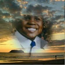 Laurette Laurie's Instagram, Twitter & Facebook