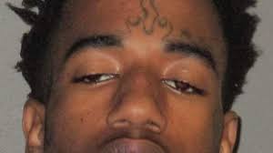 Baton Rouge police: Man stops by friend's house to give her a ride, but  gets robbed instead