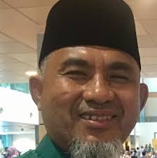 Tan sri muhyiddin yassin mengumumkan program bantuan pemerkasa tambahan atau pemerkasa plus sebagai inisiatif terbaharu kerajaan untuk membantu meredakan cabaran yang dihadapi, terutamanya ekoran pelaksanaan perintah kawalan pergerakan (pkp) ketika ini. Col Hj Rahim Perunding Hibah Pusaka Facebook