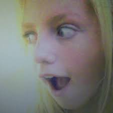 Zara Bowman (@Zarz101)