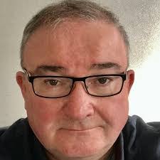 Janine Lamont's Instagram, Twitter & Facebook