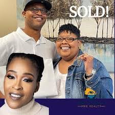 Debra Casper's Instagram, Twitter & Facebook