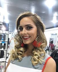 Dora Oquendo's Instagram, Twitter & Facebook