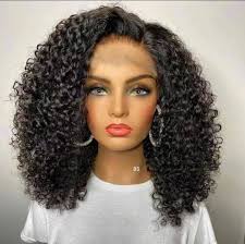 Subarú 235mil negociavel PEMBA 853417378