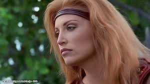 DÍA 337 RED SONJA Day Angelica Bridges interpretó a Red Sonja en la serie  de T.V. Conan el Aventurero (1988), episodio 14.