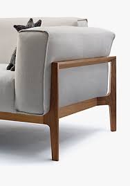 Massiver stahl trägt das gewicht im sitzen. Cor Sofa Elm Drifte Wohnform